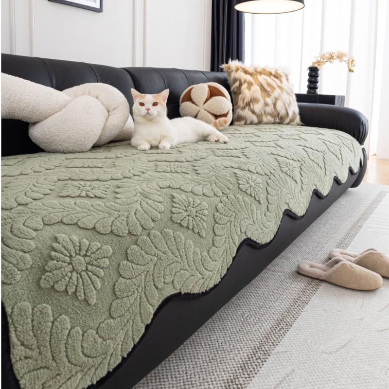 Winter Warm One-Piece Non-Slip Sofa Throw Cover Soft Fuzzy Furniture Protector Mats New Irregular-Shaped Plush Sofa Cushion