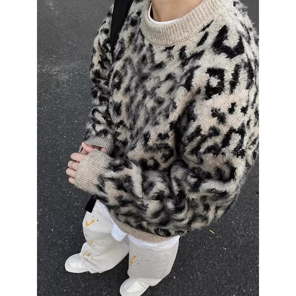 Unisex retro pletený svetr s leopardím vzorem: Hipster Cool Svetr s kulatým výstřihem a plyšovým mořským koníkem