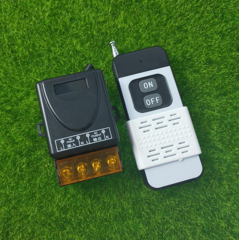Smart Wireless 220V Water Pump Remote Control Switch with Power Outage Circuit Breaker and 30A Relay