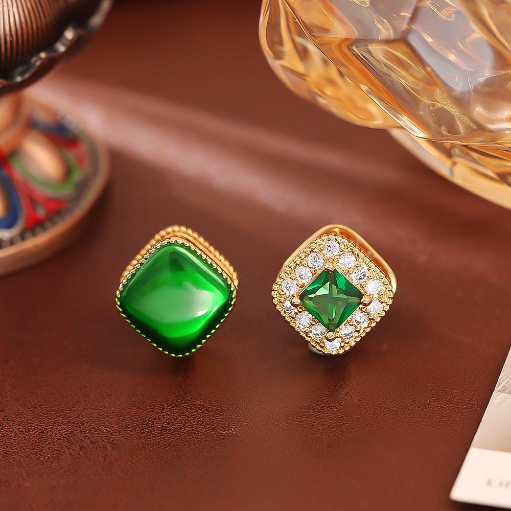 Double-sided Wearable Emerald Zirconia Vintage Elegant Earrings - Exquisite High-end Luxury Studs