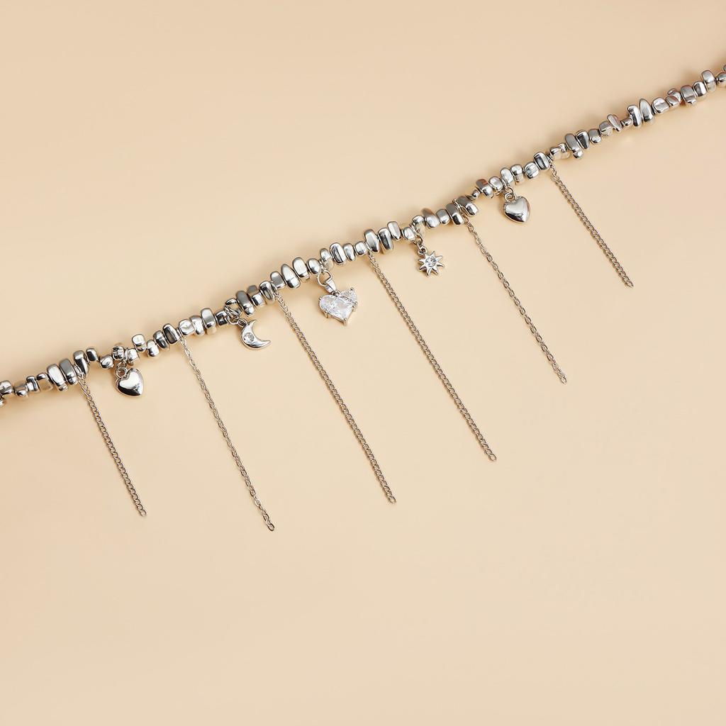 Romantic Heart Shaped Zirconia Necklace with Tassels Designs Clavicle Chain Perfect for Parties and Everyday Wear