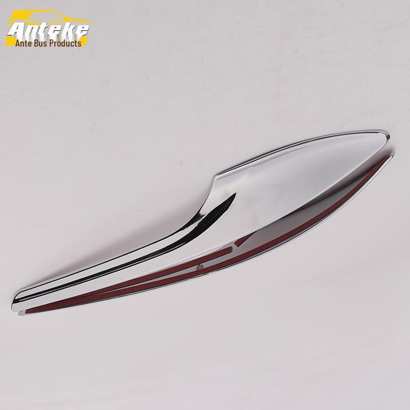 

15 Odyssey Rear Corner Bright Anti-Scratch Bumper Strip