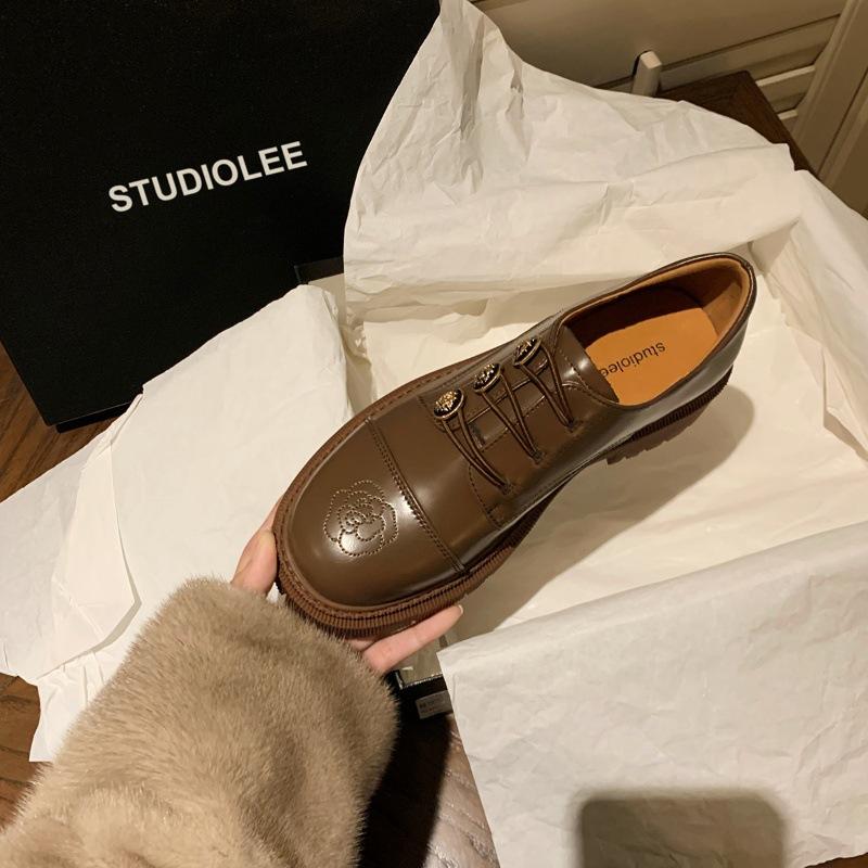 British Retro Loafers Platform Badge Small Leather Shoes Women's Autumn and Winter Leather Niche College Style Black Thick Heel Single Shoes