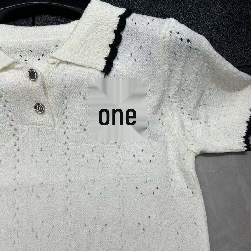 Miu Style 2026 Early Spring Black Label Hollow Lapel Knit Top - Age-Reducing, Casual, Versatile Short Sleeve