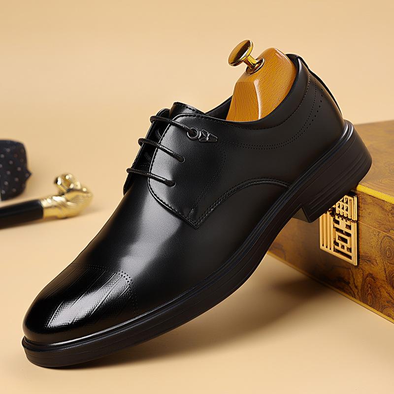 Koreańskie Koronkowe Formalne Skórzane Buty do Pracy dla Mężczyzn Jednokolorowe Jesienne Nowe Designerskie Buty Codzienne Męska Moda Męskie Mokasyny