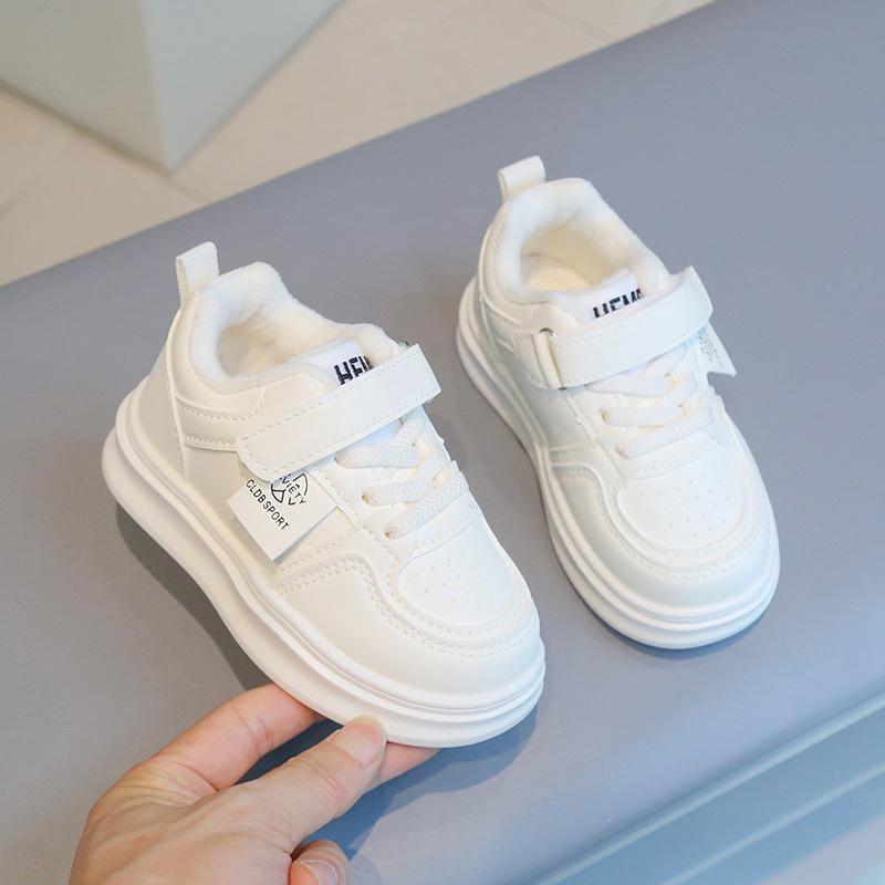 

2025 зима двуххлопковый бархат детская кожаная обувь на доске спортивная обувь для мальчиков корейская версия мягкая подошва белая обувь для девочек для сохранения тепла 22 yards/inner length 13.5 cm