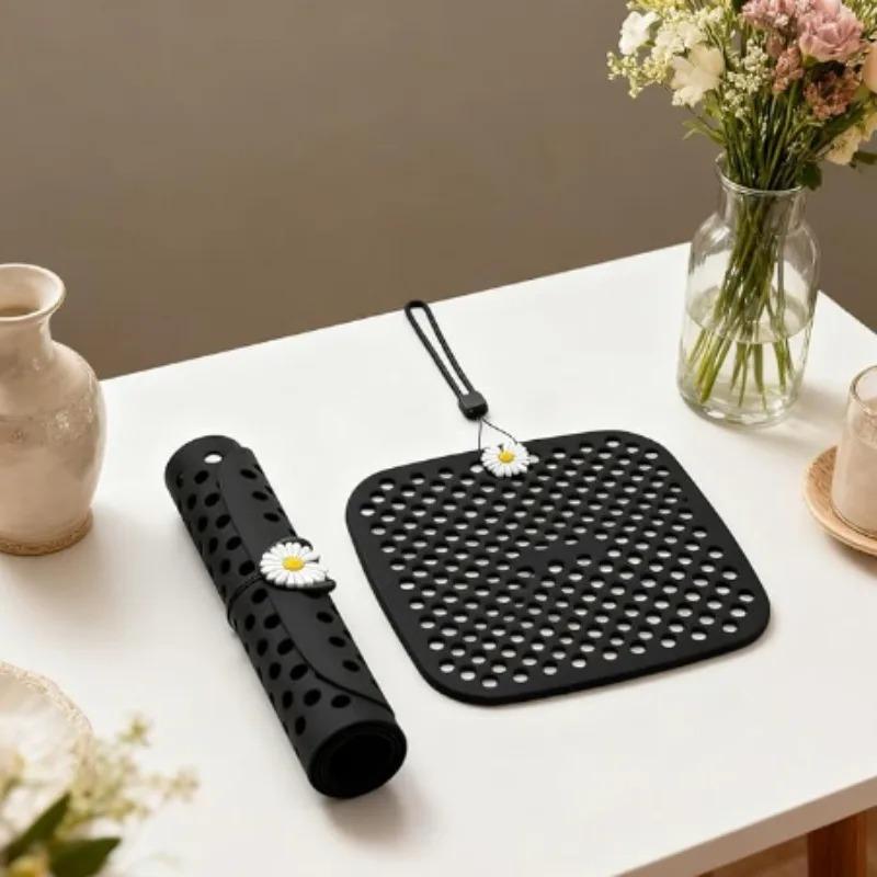 Practical Home Decoration Accessories Storage Network Creative Hole Shoes Storage Pad Convenient and Practical Home Supplies