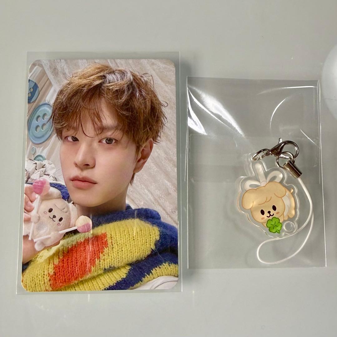 [USED] Stray Kids Seungmin Fan Meeting 4/5 Admission Bonus: Photocard Keychain