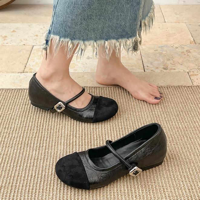 

Fashion Flats Women Shoes Fad Shallow Woman Sandals Designer Soft Comfortable Sneaker Classical Summer New Brand Shoes 2025 Zapatillas 40 чёрный