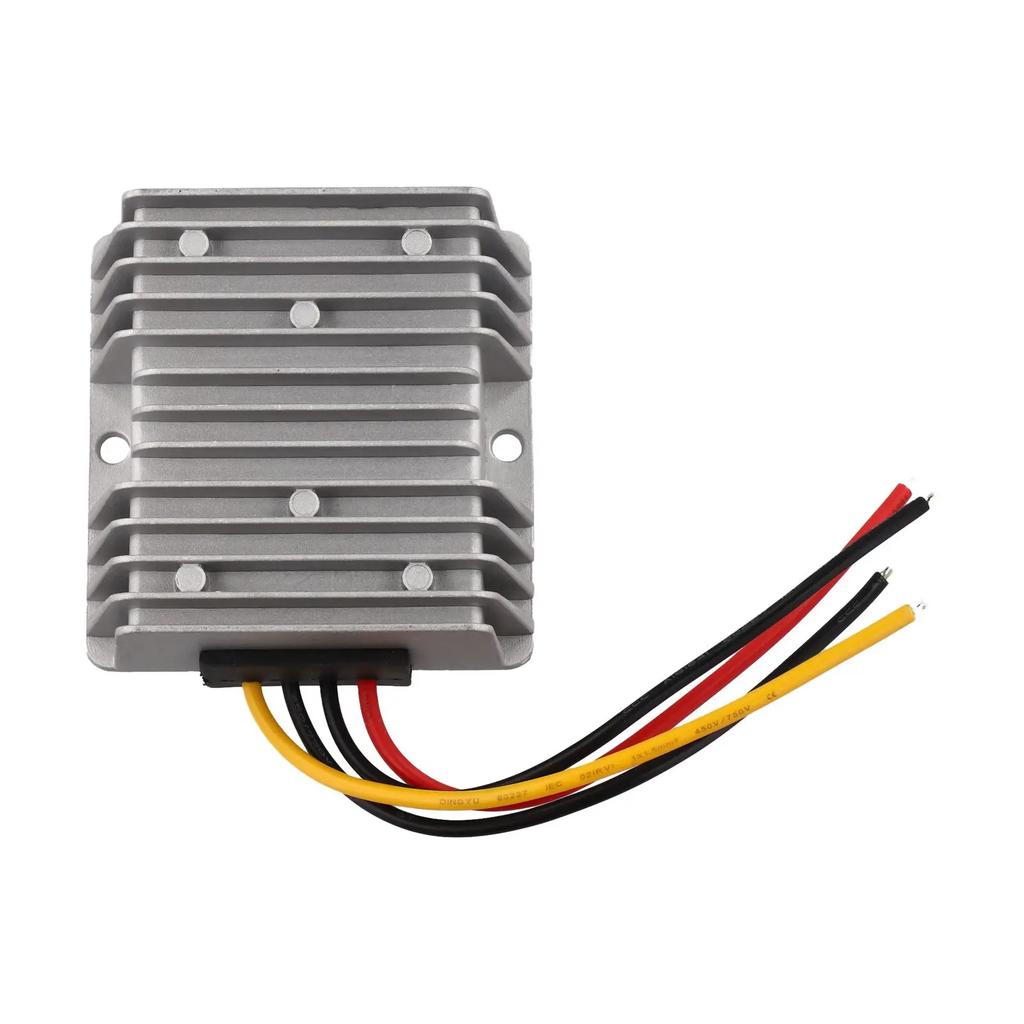 DC 6V auf DC 12V Aufwärtswandler Voltmeter 10A 120W Einweg-Schienenmontage Voltmeter für Automobil- und Marineanwendungen