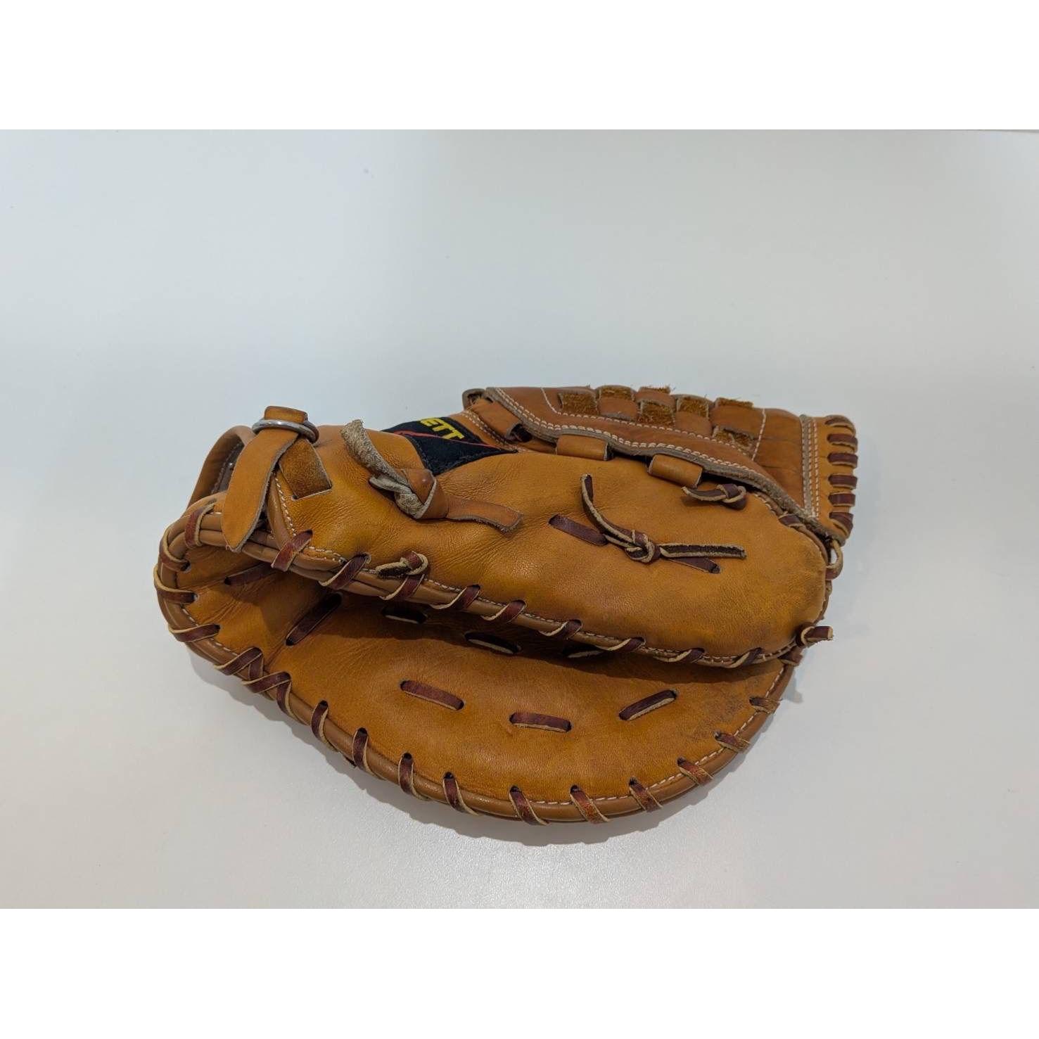 Used ZETT soft first mitt gloves