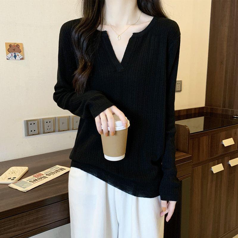 2025 Autumn V-Neck Knitted Sweater for Plus Size Women - Slimming, Long Sleeve, Korean Style