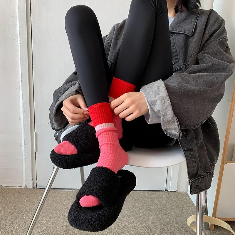 Fashionable and versatile Contrast colored socks women's high top pile up socks Korean version of spring/summer cotton socks