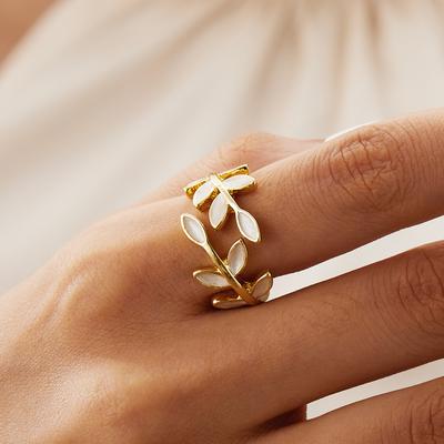 Korean Simple Exquisite Geometric Zircon Leaf Ring For Women Luxury Finger Ring Temperament Versatile Jewelry Gift