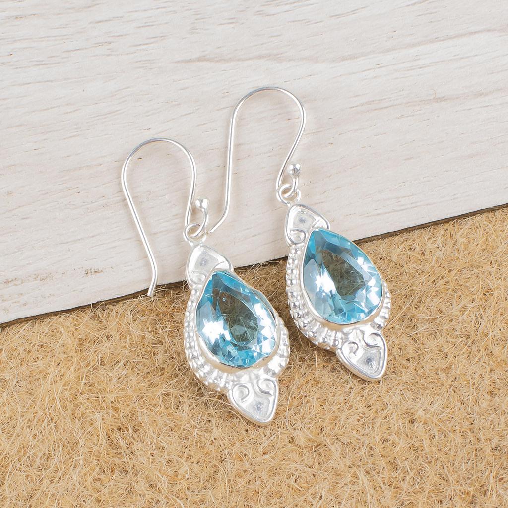 Himmelblauer Topas Edelstein Ohrring, Handgefertigter Wunderschöner Schmuck, 925 Massiv Sterling Silber Schmuck, Böhmischer Ohrring für Hochzeitsgeschenk