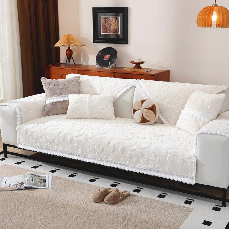 

Autumn And Winter Sofa Cushion Rabbit Plush Three-Dimensional Branches And Leaves Sofa Towel New Winter Thickened Warm Sofa Cushion 70*70cm