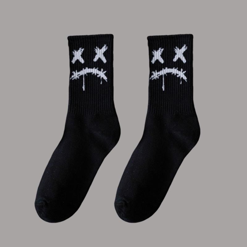 Calzini Sportivi Taglie Forti Faccia da Fantasma: Calzini Lunghi da Basket Bianchi e Neri per Uomo e Donna, Perfetti per Autunno e Inverno.