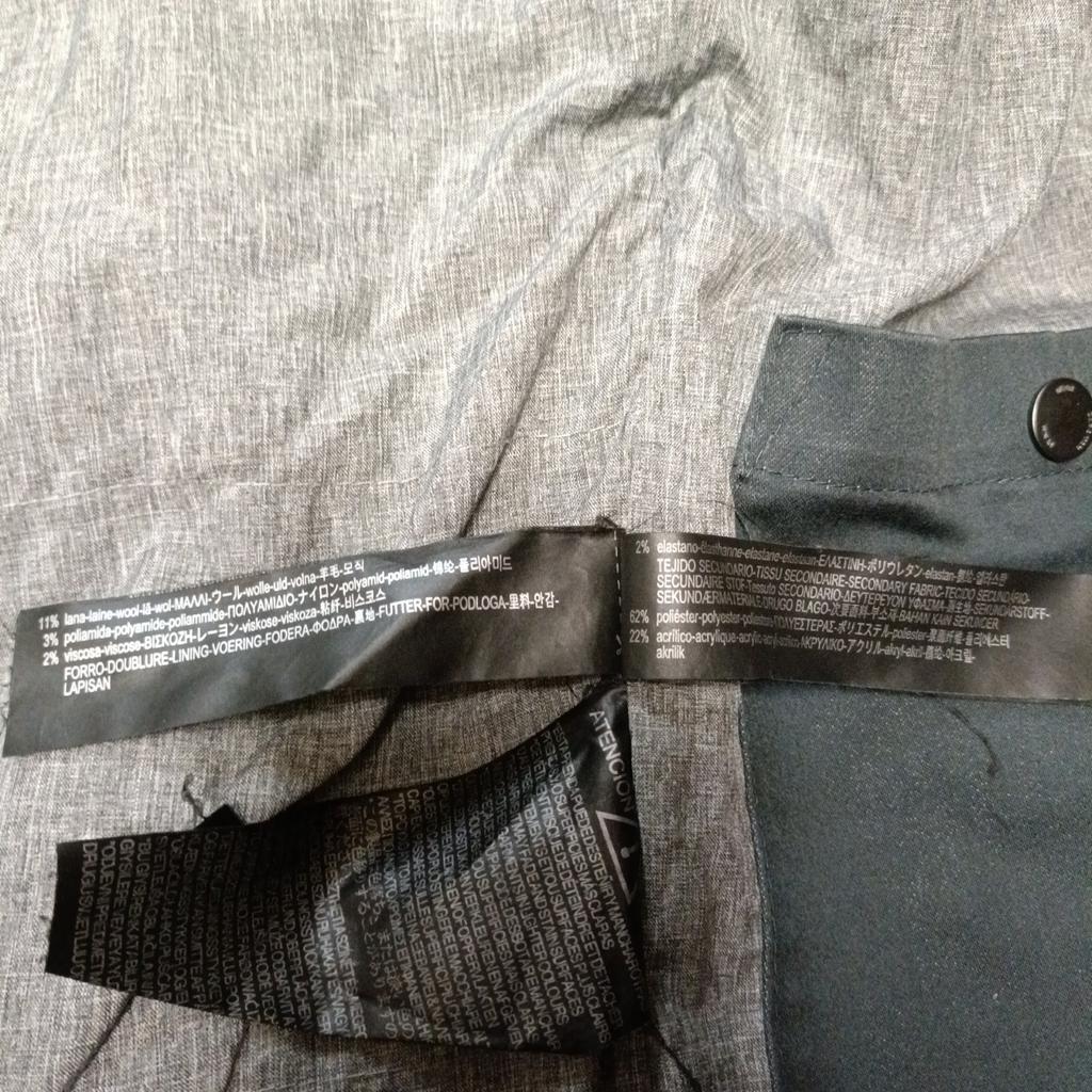 Zara 1975 Gesteppte Winterjacke USA M / JP L Schwarz Grau(GEBRAUCHT)