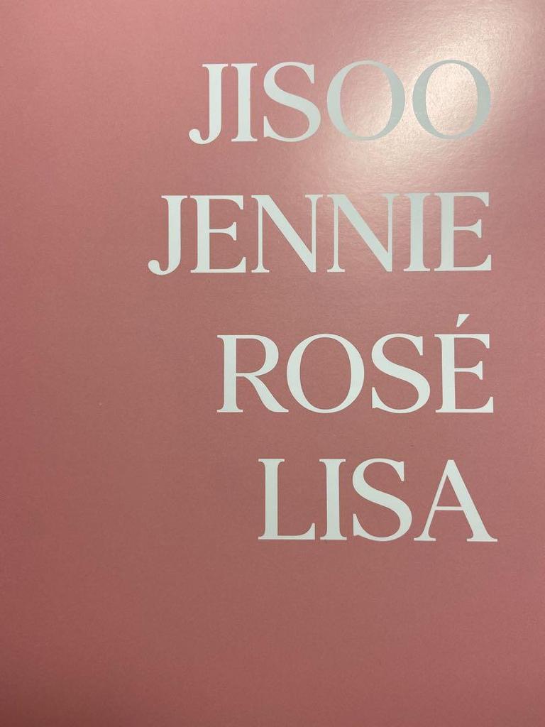 [USED] BLACKPINK 4+1 Photobook Jennie Poster