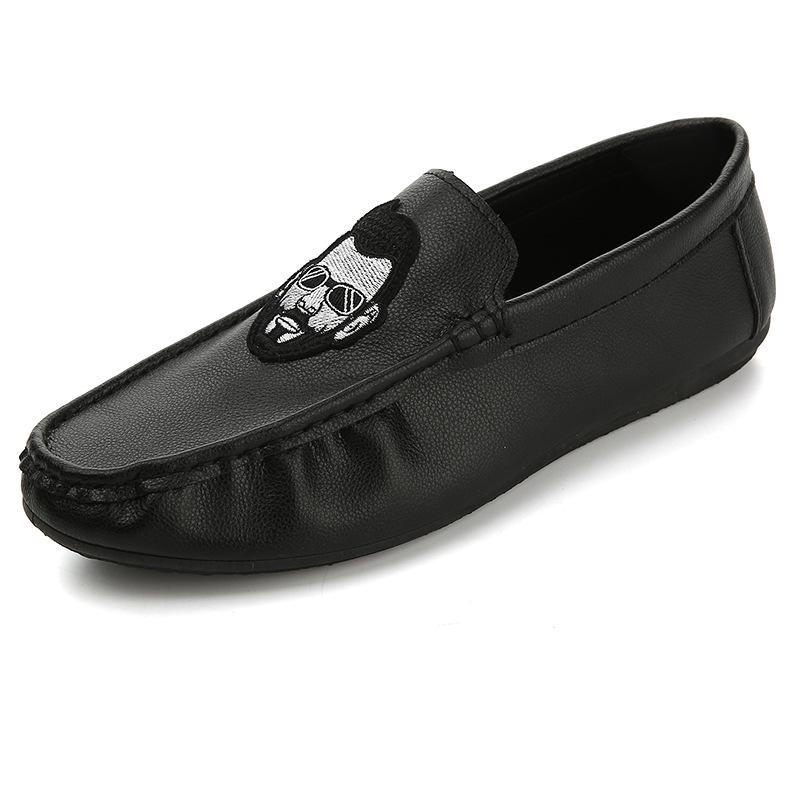 Korean version of tide shoes classic Doudou shoes men's European station casual shoes versatile British tide one-pedal lazy shoes