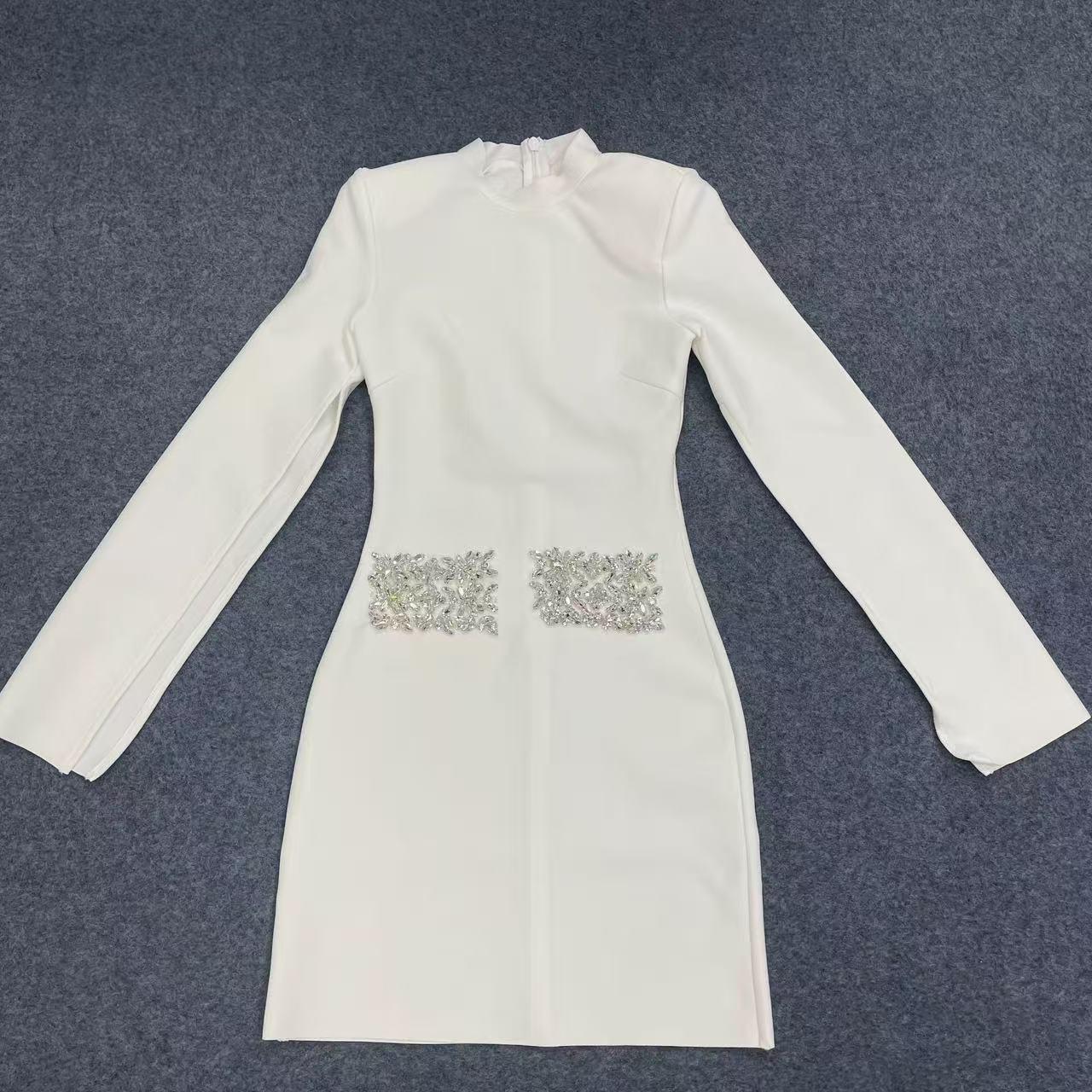

Elegant Handmade Beaded Off-the-Shoulder Bandage Party Dress for Women Extra Large білий