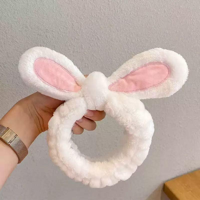 Strawberry Bear Plush Headband: Non-Slip Cute Cartoon Hair Accessory for Girls