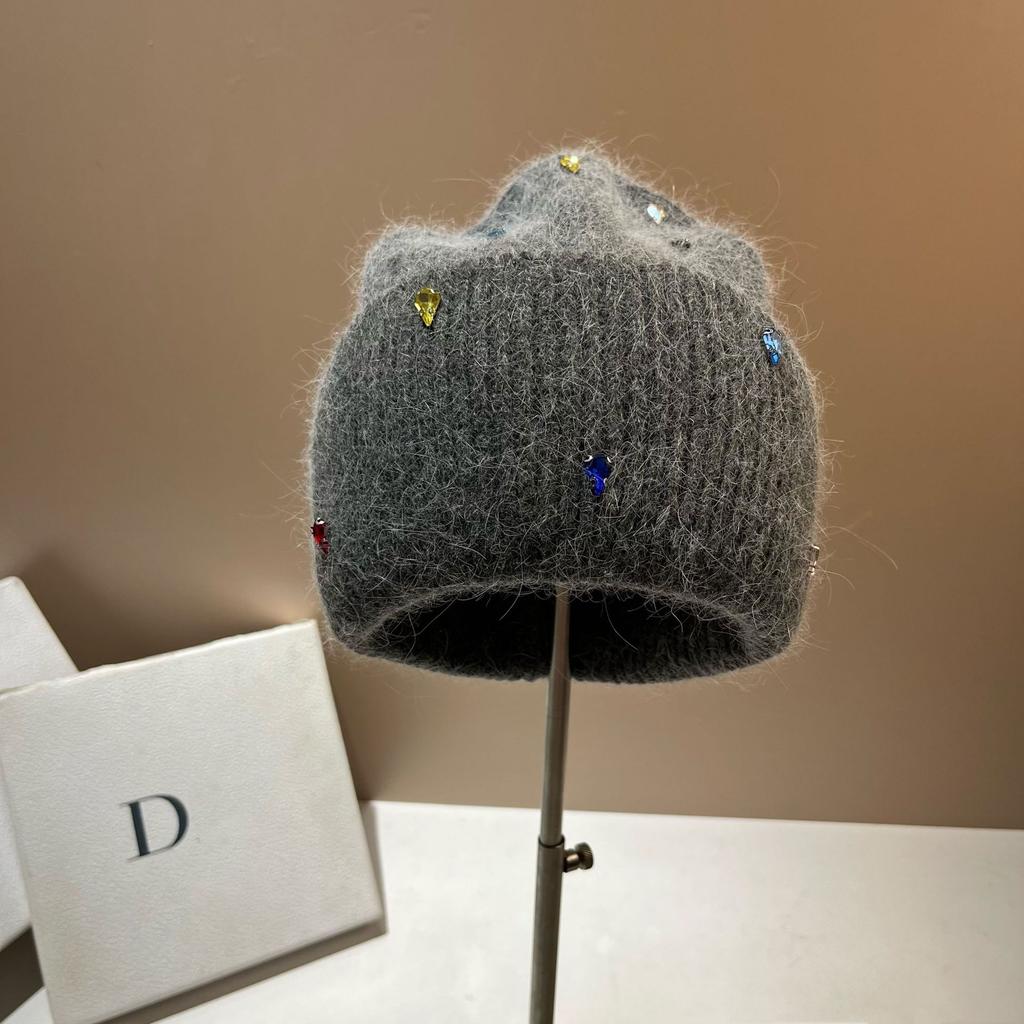 Paris Colored Diamond Light Luxury Winter Rabbit Fur Knitted Hat Personalized Youth Colorful Sweet Cool Design Wool Hat