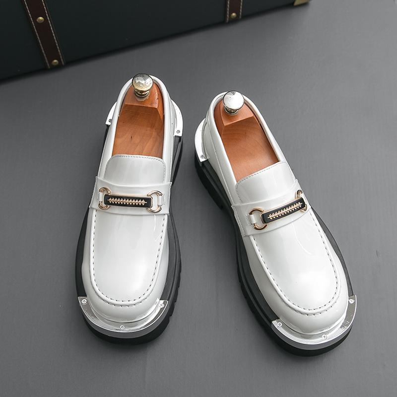 

New thick-soled foot-fitting fringed men s big-headed leather shoes patent leather glossy casual loafers hairstylist trendy shoes 46