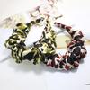 Lystrfac Neue Mode Druck Leopard Scrunchy Stirnband für Frauen Mädchen Trendiges Plissiertes Haarband Weiblicher Kopfschmuck Haaraccessoires