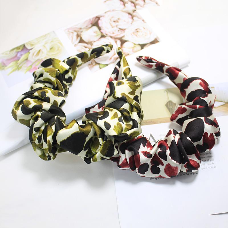 Lystrfac Neue Mode Druck Leopard Scrunchy Stirnband für Frauen Mädchen Trendiges Plissiertes Haarband Weiblicher Kopfschmuck Haaraccessoires