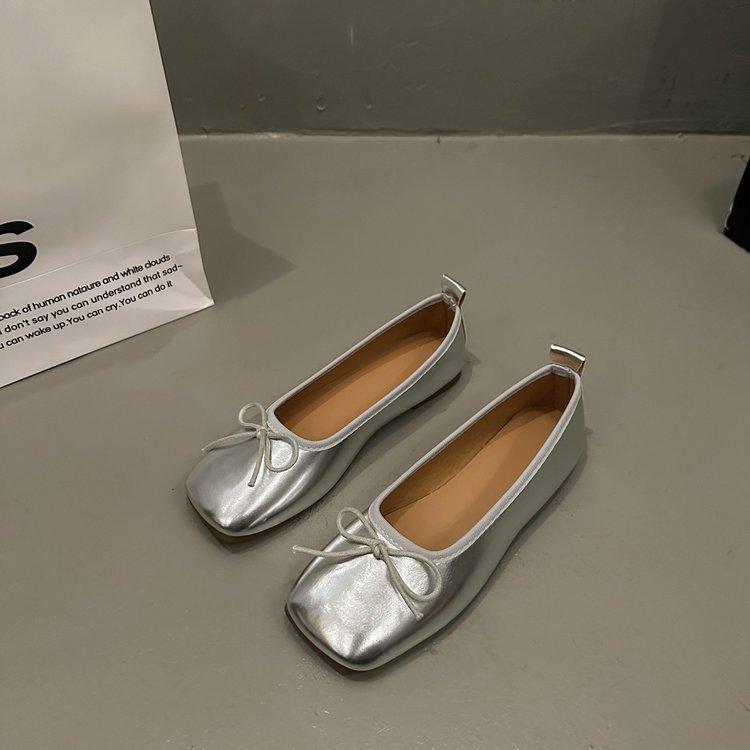 Flache silberne Einzelschuhe Damen Frühling und Sommer Damenschuhe Mary Jane Schuhe Sojabohnenschuhe