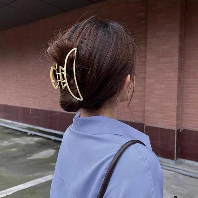 New Women Elegant Gold Silver Hollow Geometric Metal Hair Claw Vintage Hair Clip Headband Hairpin Fashion Girls Hair Accessories