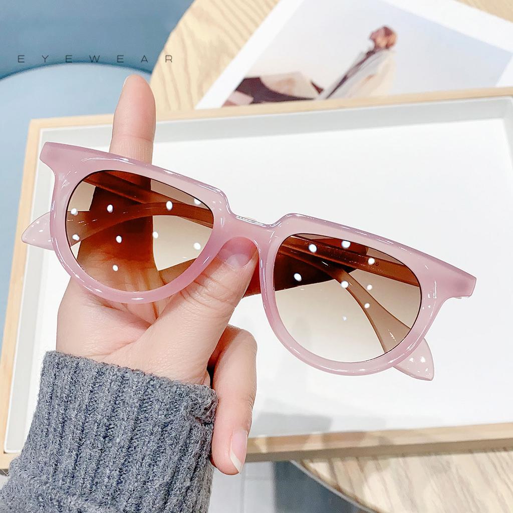 Luxury Vintage Flat Top Sunglasses Women Men Fashion Punk Sun Glasses UV400 Protection Outdoor Driving Eyewear