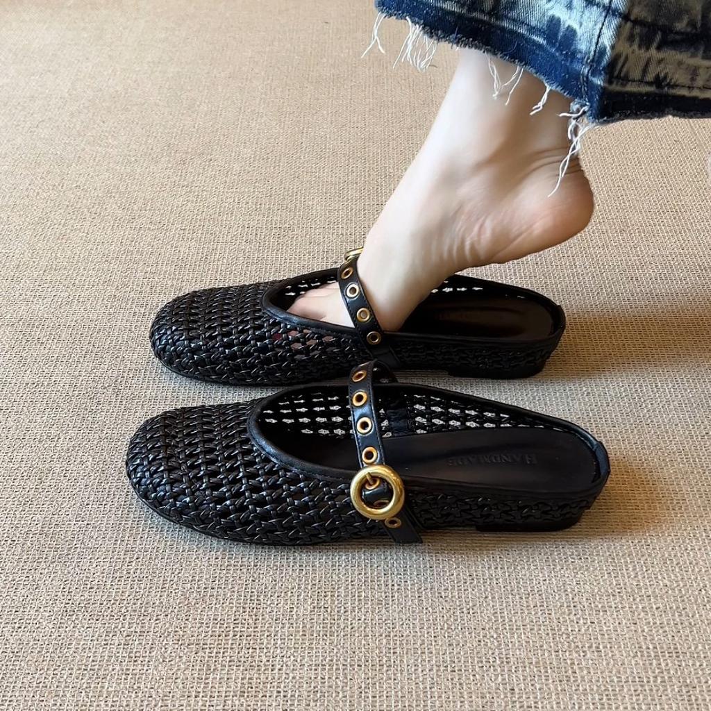 3.5Cm versatile round head woven hollow shallow mouth word with metal buckle French outer wear low heel bag head cool slippers