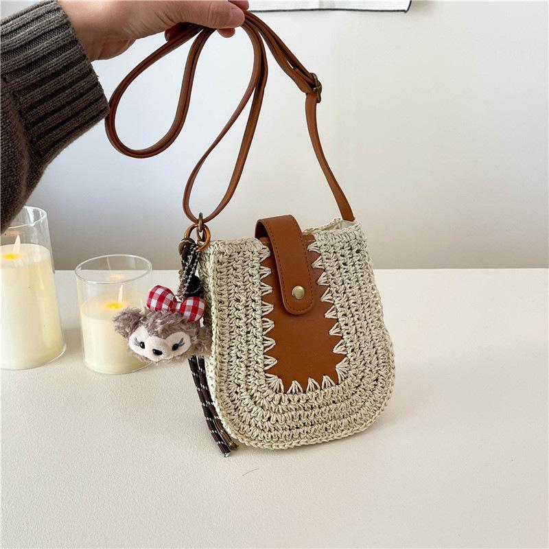 Straw Bag Women's 2025 New Versatile Casual Woven Oblique Span Small Bag Seaside Vacation Beach Shoulder Mobile Phone Bag