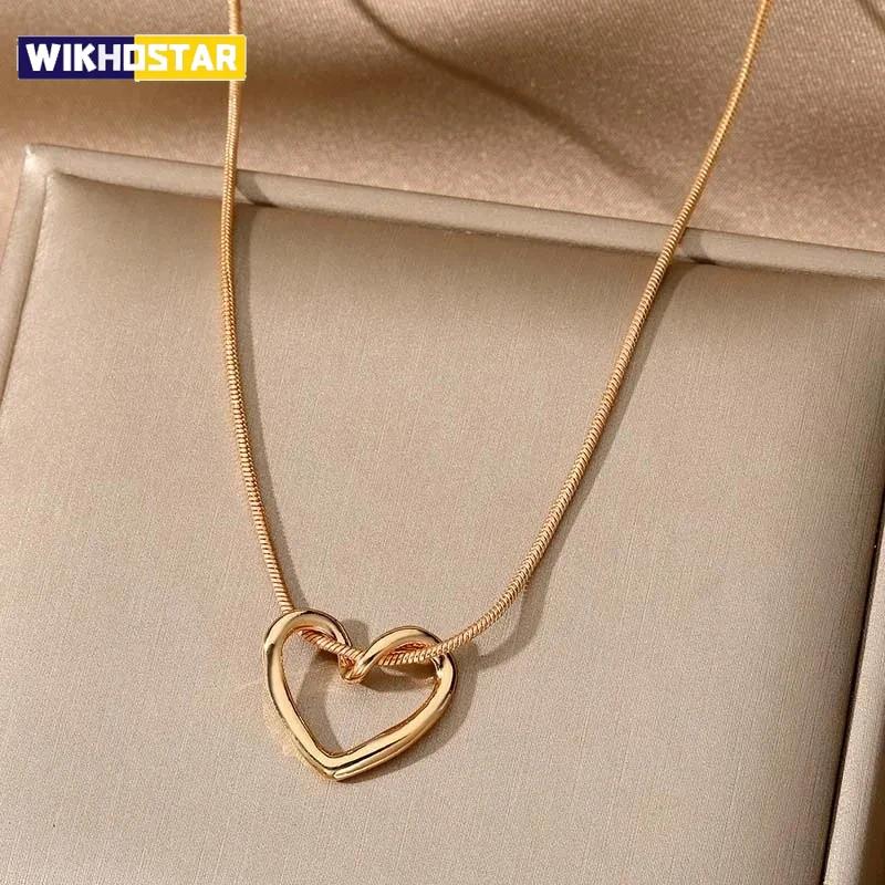 New Simple Hollow Love Heart Pendant Necklace for Women Fashion Creative Geometric Clavicle Chain Necklaces Party Jewelry Gift