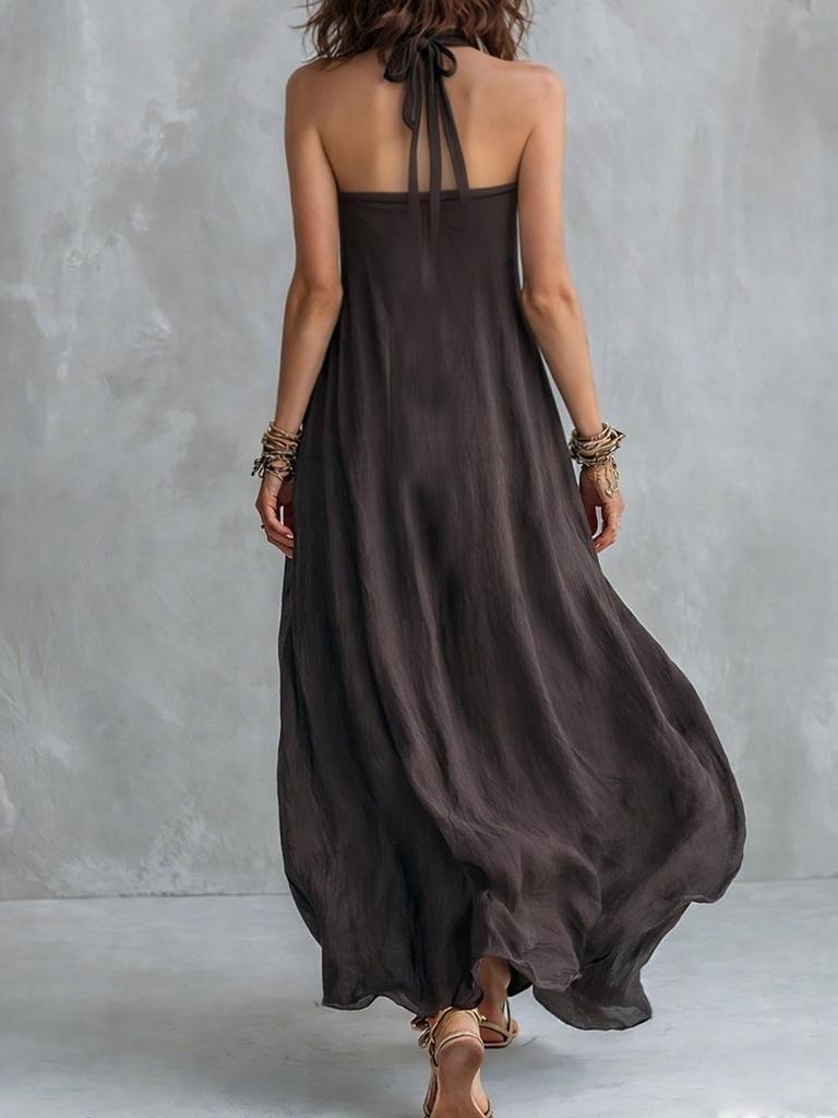 Bohemian Summer Off-the-Shoulder Maxi Dress - Women's Elegant Flowing Halter Neck Style