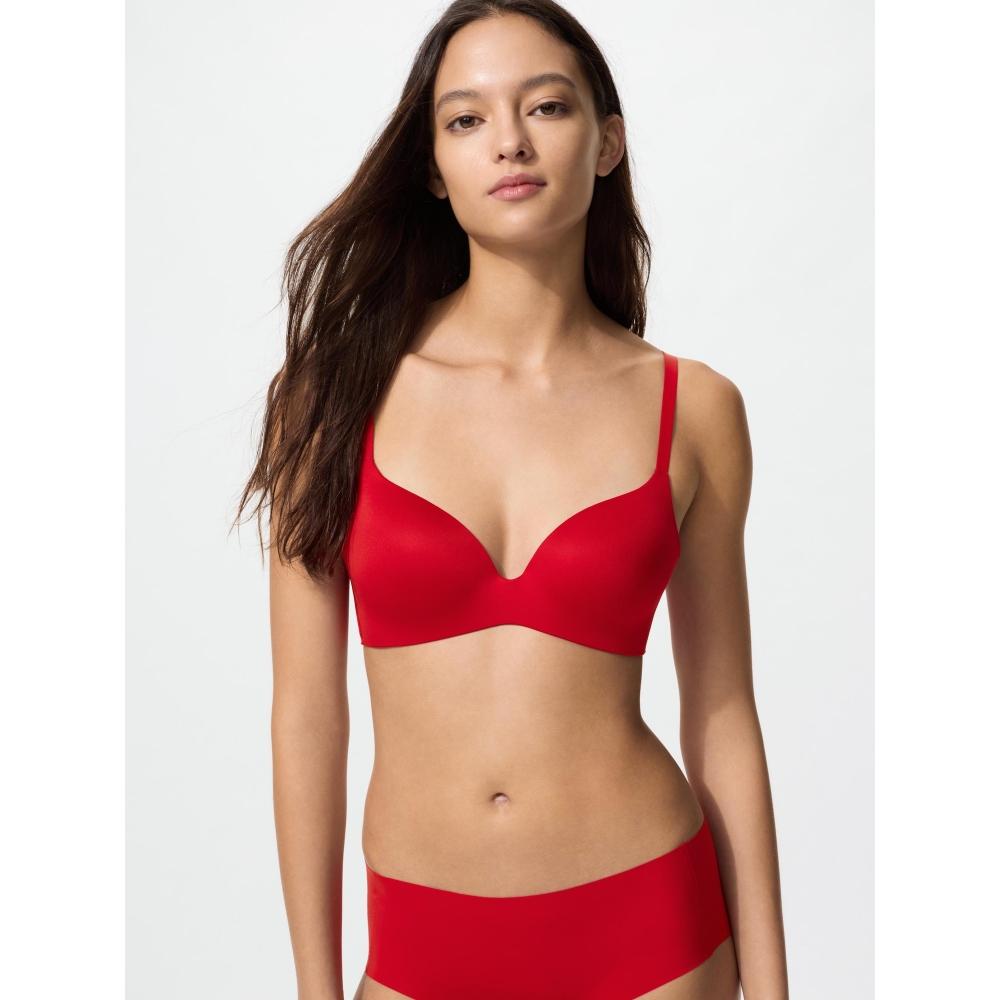 Uniqlo Japan Wireless Bra 3d Hold
