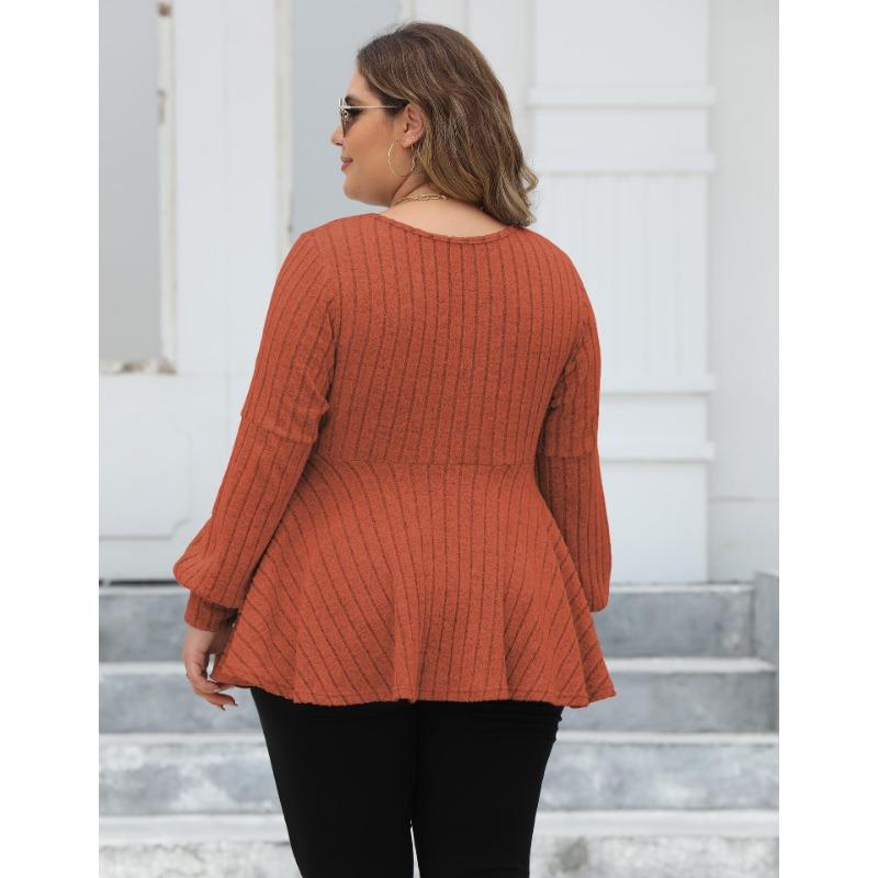 Женский свитер большого размера с рукавами-фонариками и V-образным вырезом на осень — фото 7