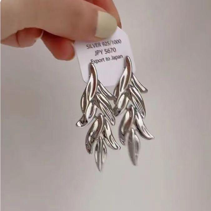 

Серьги Dopamine 2024 года лета: Милые, классные, универсальные длинные серьги для женщин - уникальный и стильный дизайн