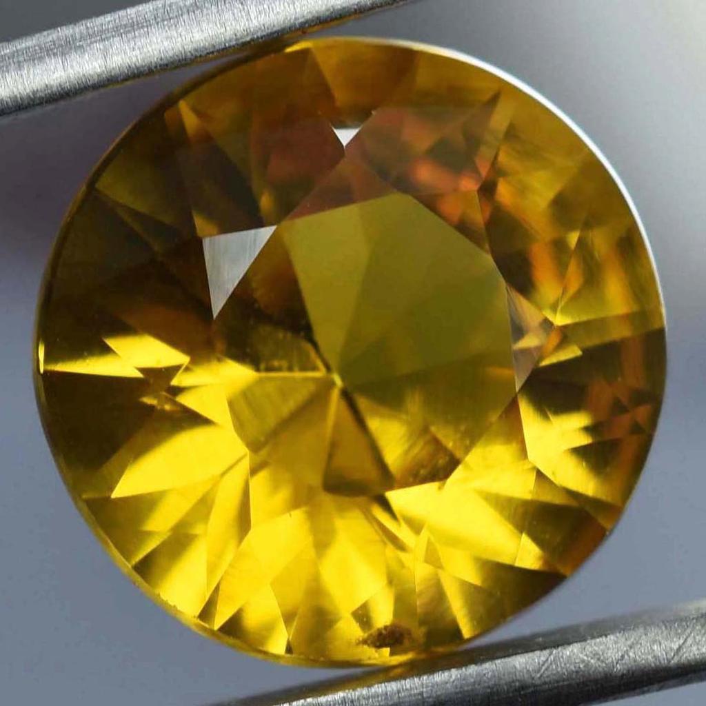 Yellow Ceylon Sapphire 7.30 Ct Natural Round Cut Loose Gemstone