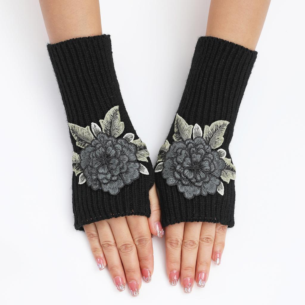 New Autumn and Winter Women's Knitted Woolen Sleeve Sleeves Half Finger Exposed Gloves Fashionable and Warm Short Wrist Guards Flower Gloves
