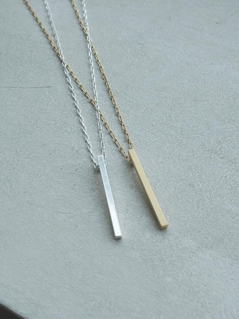 Rita Monica Simple Bar Necklace