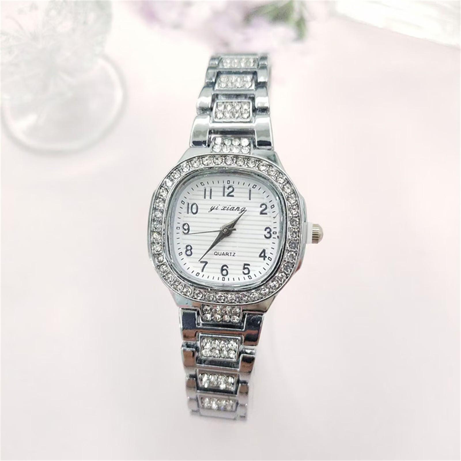 

Женские модные кожаные часы One Size