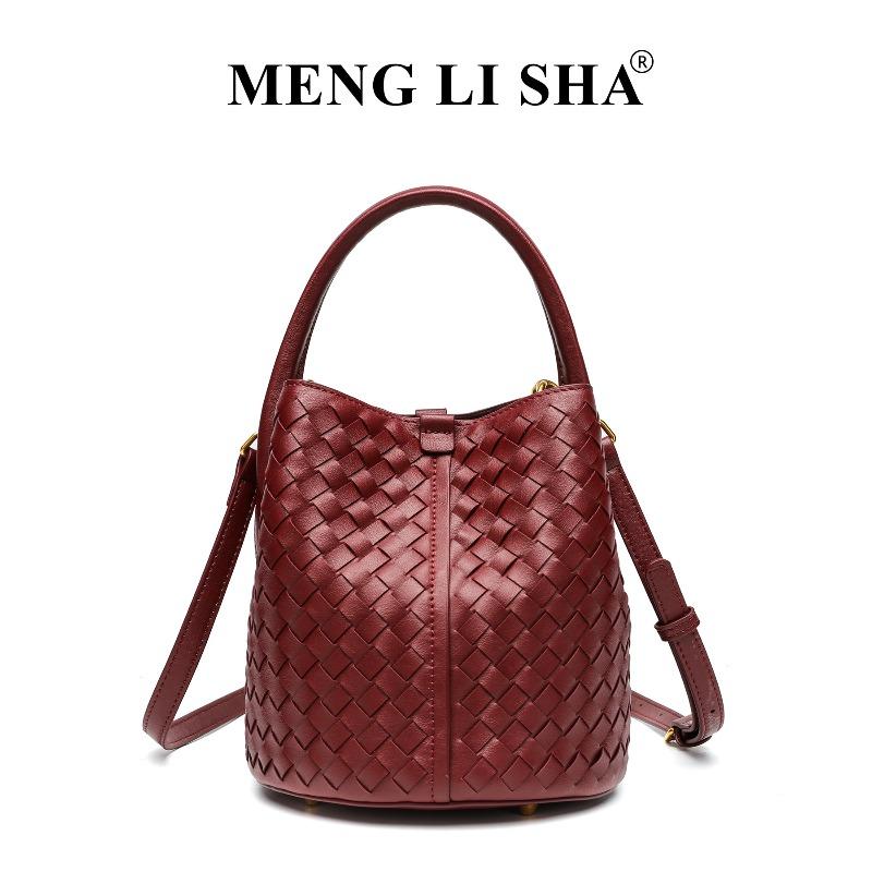 New simple and versatile hand-woven women's bags, fashionable one-shoulder crossbody bucket bags, portable child and mother bags