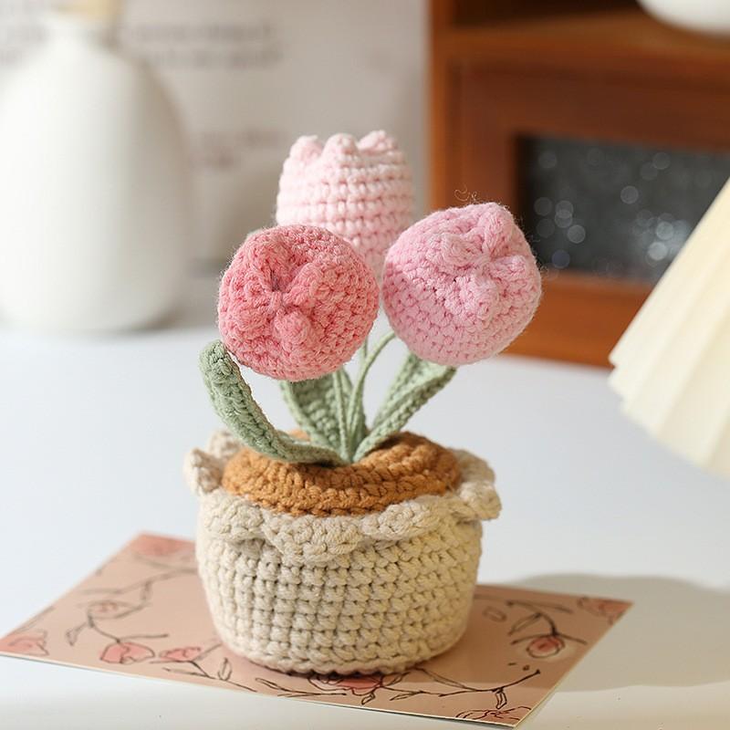 Creative Handmade Yarn Crochet Tulip Potted Plant Home Decoration Crafts Desktop Car Gift Shooting Props
