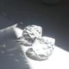 Pacote com 2 Apanhadores de Sol de Cristal: Luzes de Bola de Cristal Solares, Pingente de Sino de Vento, Decoração para Pendurar na Janela para Jardim e Interior/Exterior
