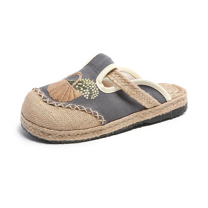 2025 Ethnic Women's Embroidered Outdoor Flat Slippers with Linen Midsole