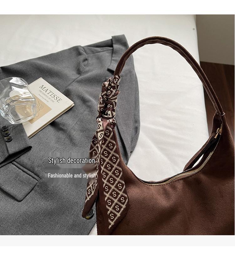 Women's 2025 Trendy High-End Handbag: Versatile Underarm & Shoulder Bag for Commuters