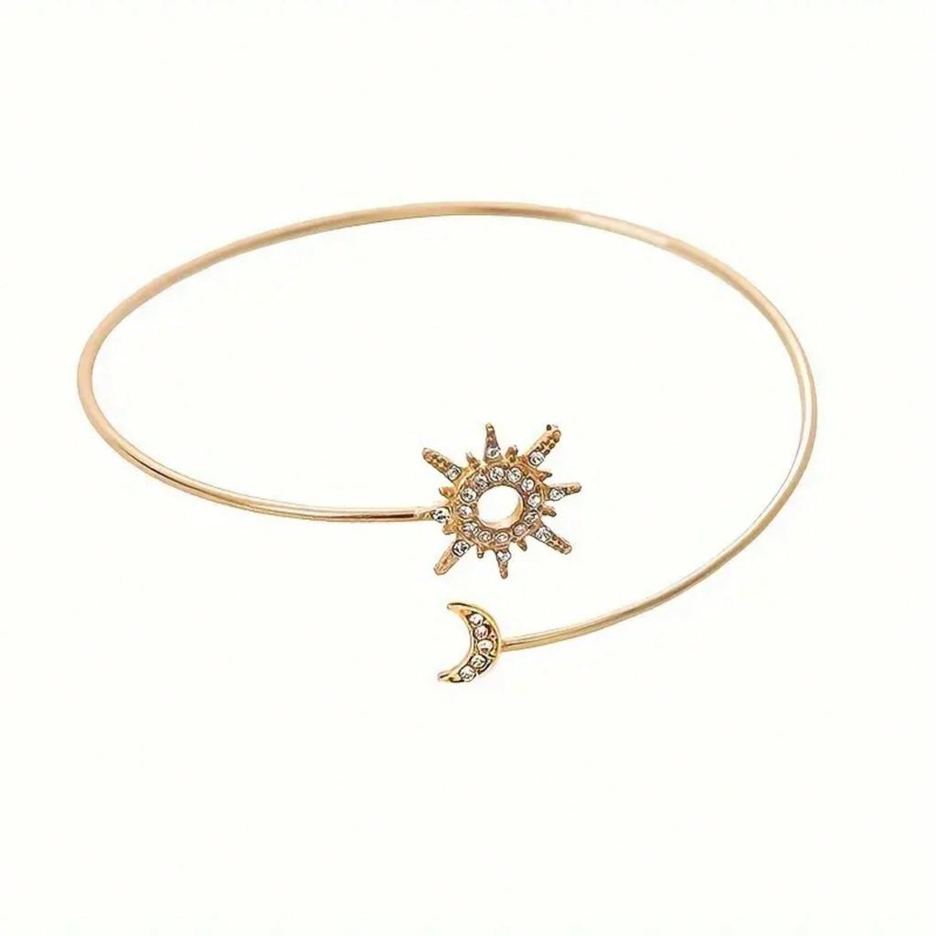 Minimalist Gold Sun & Moon Rhinestone Decor Adjustable Curtain Clip